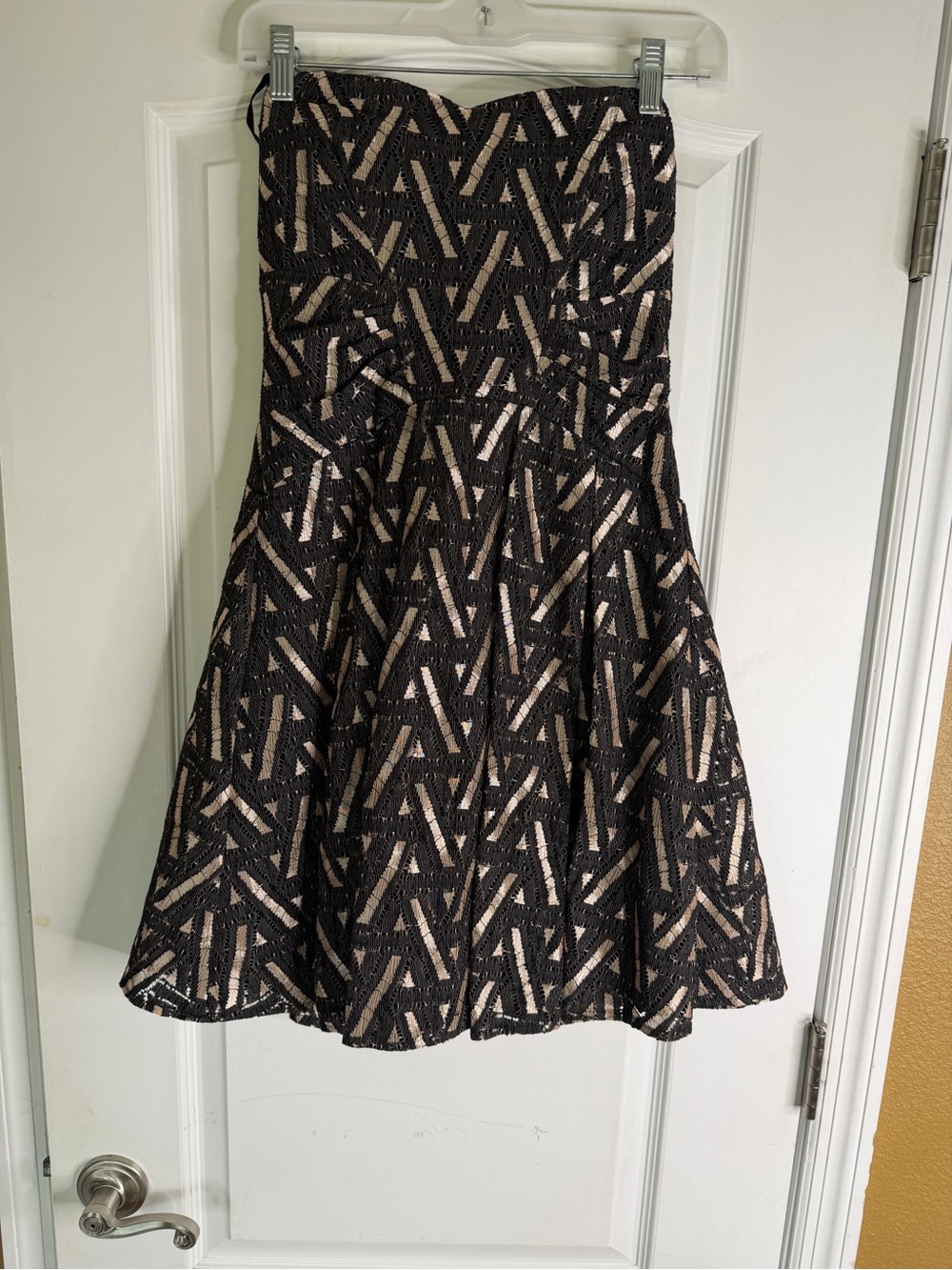 As U Wish Black and Nude Strapless Geometric Party Dress With Flared Skirt Sz XS